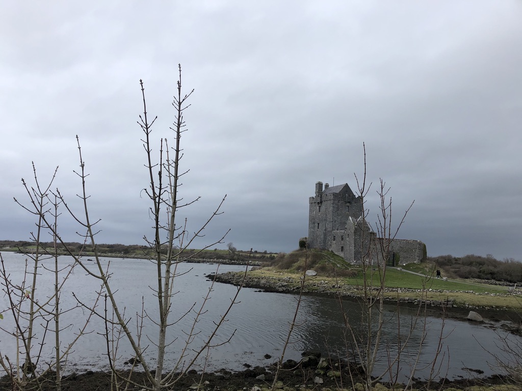 Atziri Ireland 2